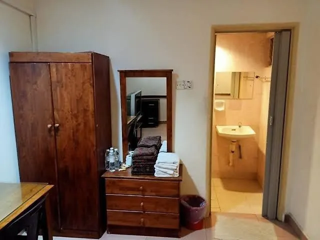 Oyo 90842 Hotel Prai Jaya Perai