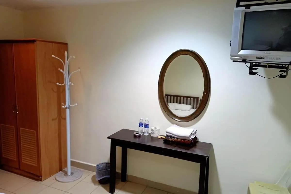 Oyo 90842 Hotel Prai Jaya Перай 2*,  Малайзия